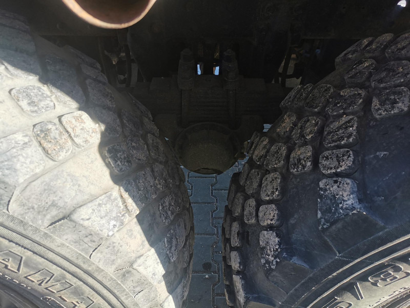 بصندوق مغلق شاحنة Kamaz NEFAZ 4208-11 9 seating places: صور 13 بصندوق مغلق شاحنة Kamaz NEFAZ 4208-11 9 seating places: صور 13