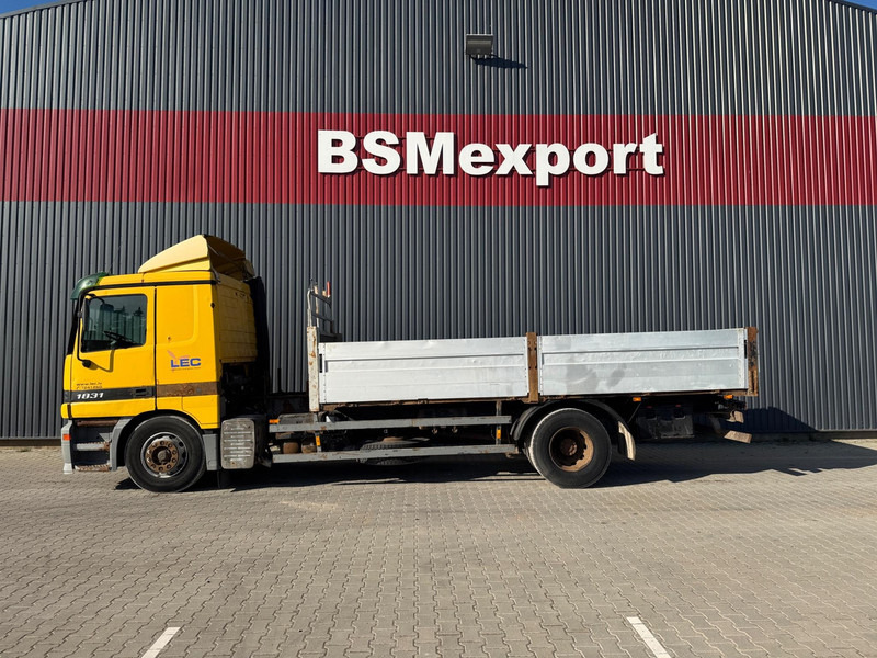 Mercedes-Benz Actros 1831 - شاحنات مسطحة: صور 5 Mercedes-Benz Actros 1831 - شاحنات مسطحة: صور 5