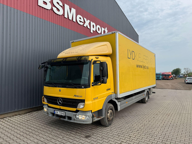 Mercedes-Benz Atego 1018 - بصندوق مغلق شاحنة: صور 1 Mercedes-Benz Atego 1018 - بصندوق مغلق شاحنة: صور 1
