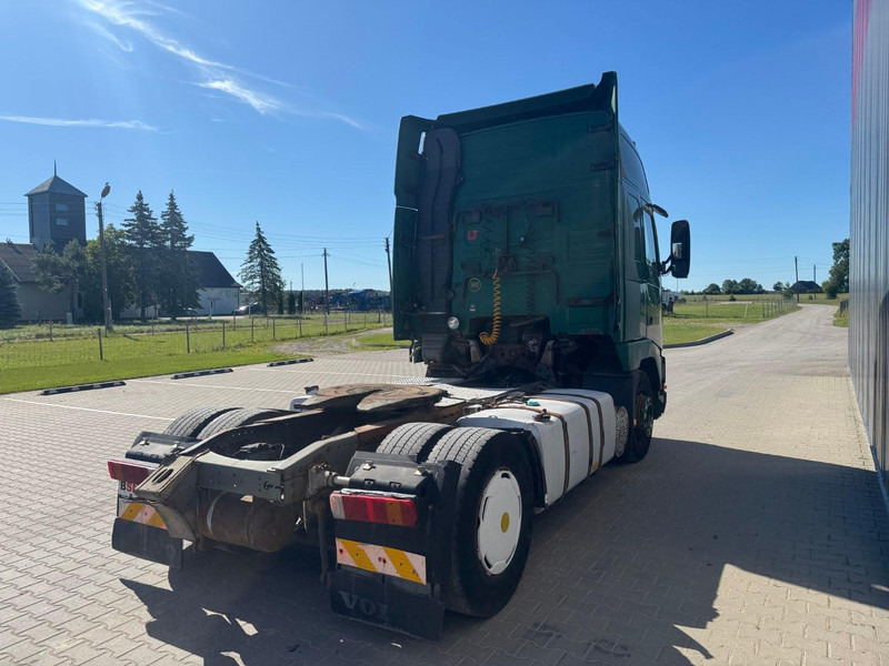 Volvo FH 12.420 - شاحنة جرار: صور 3 Volvo FH 12.420 - شاحنة جرار: صور 3