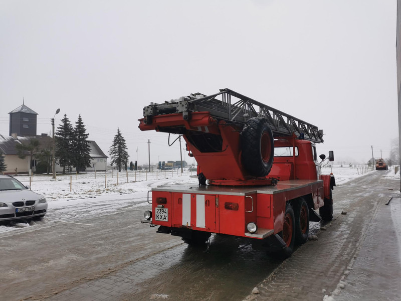 ZIL 131 ladder - المطافئ: صور 3 ZIL 131 ladder - المطافئ: صور 3