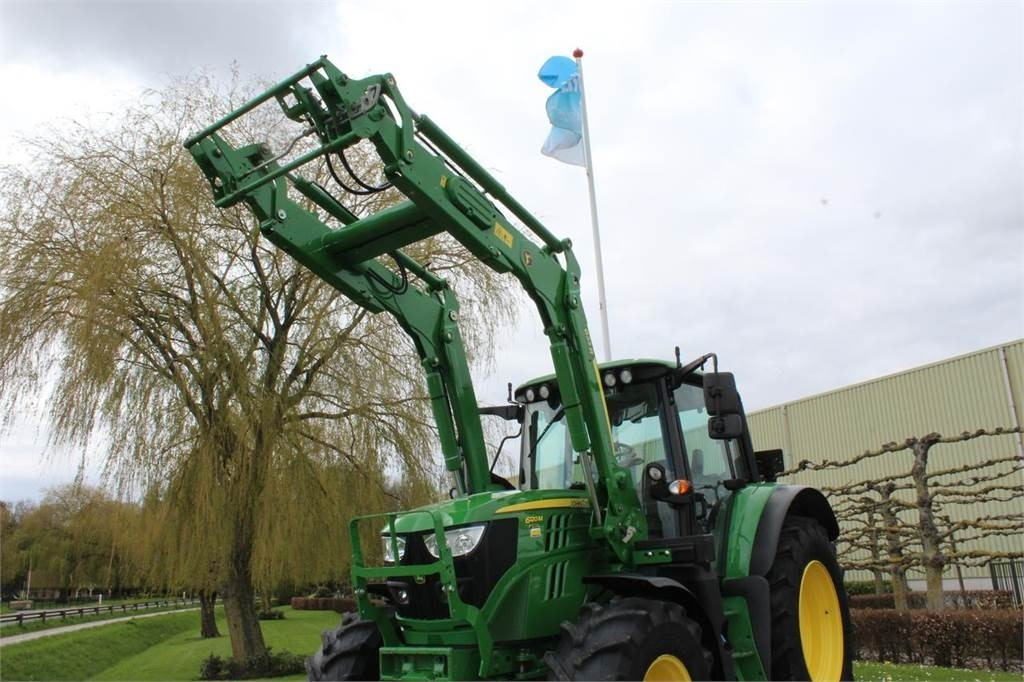 John Deere 6120M with 623R loader - جرار: صور 2 John Deere 6120M with 623R loader - جرار: صور 2
