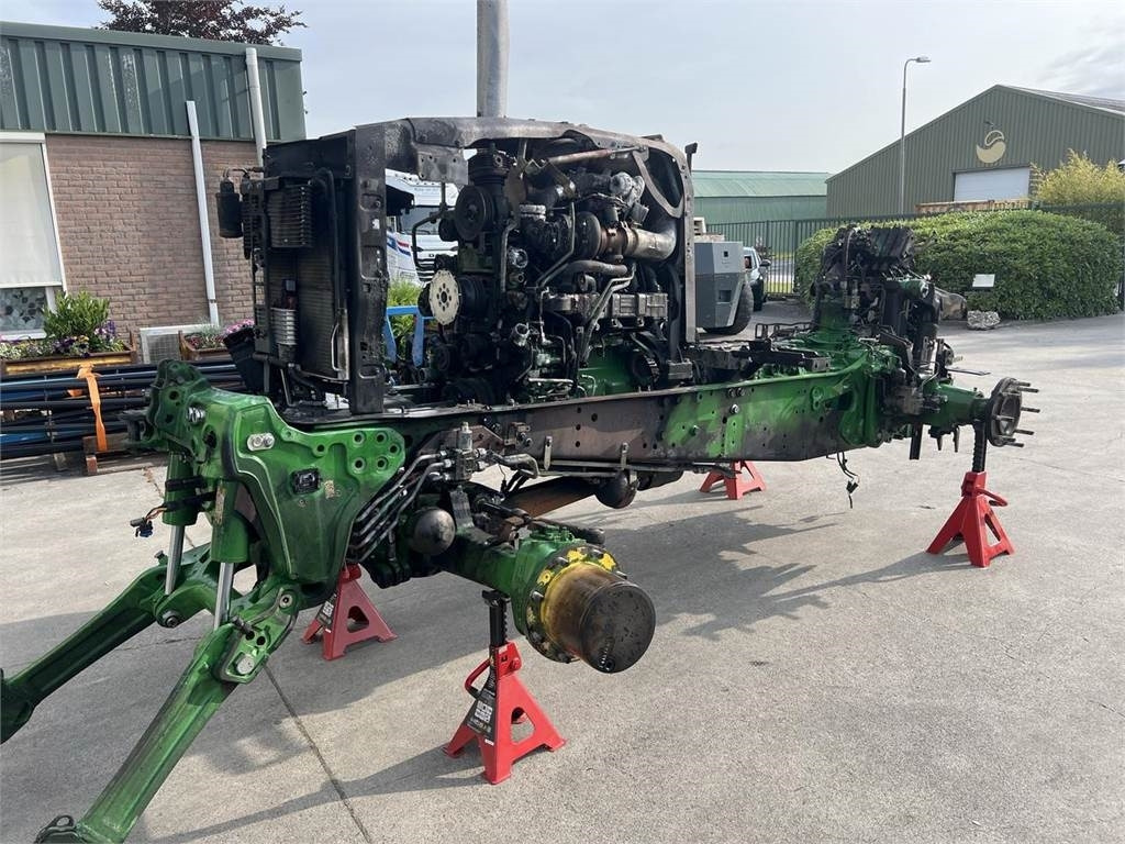 John Deere 6130r - جرار: صور 1 John Deere 6130r - جرار: صور 1