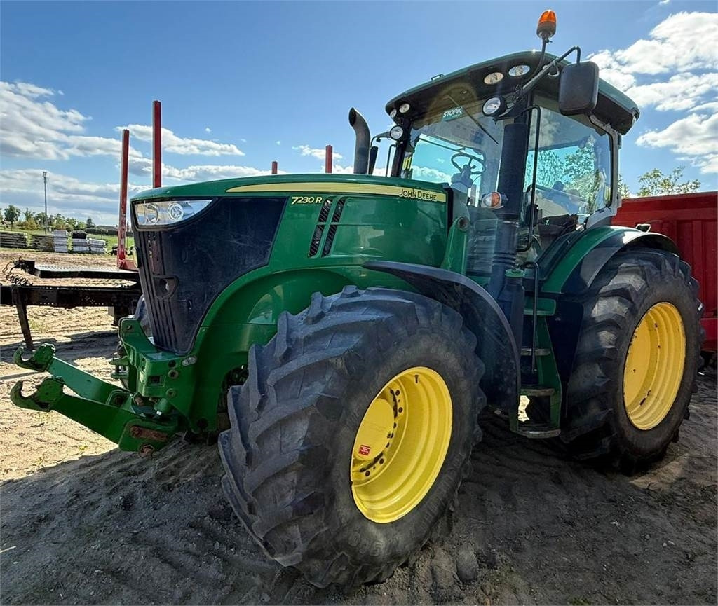 John Deere 7230R - جرار: صور 1 John Deere 7230R - جرار: صور 1