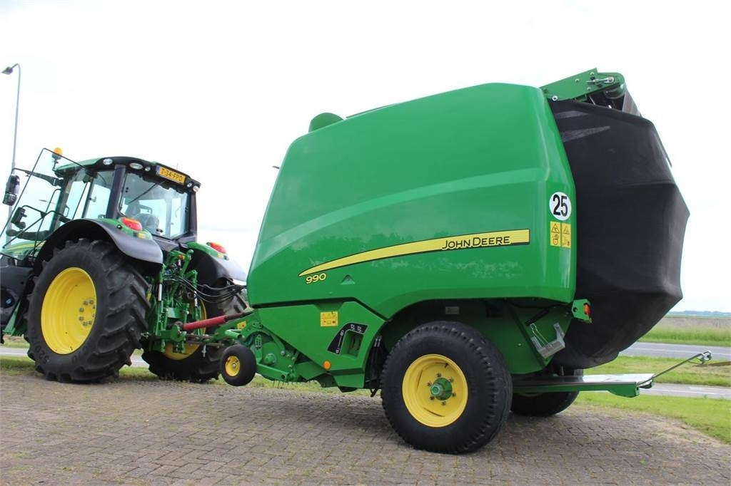 John Deere 990 - مكبس القش الدائري: صور 2 John Deere 990 - مكبس القش الدائري: صور 2