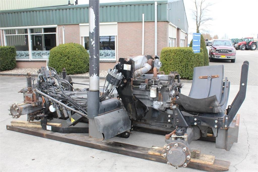 Renault Ares 626RZ - جرار: صور 2 Renault Ares 626RZ - جرار: صور 2