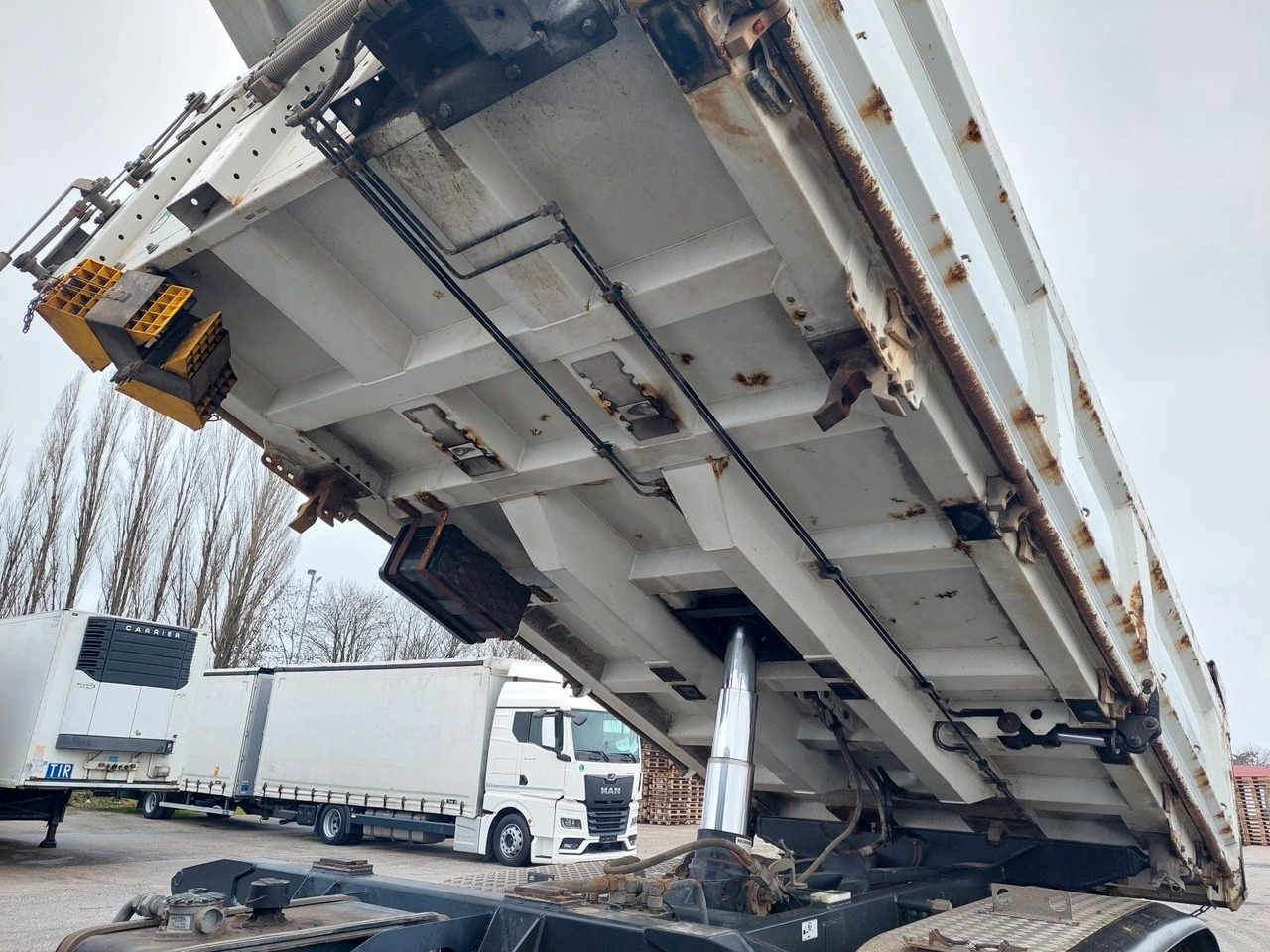 Iveco AD 260T45 BB Dautel Bordmatic 6x4 - قلابات: صور 5 Iveco AD 260T45 BB Dautel Bordmatic 6x4 - قلابات: صور 5