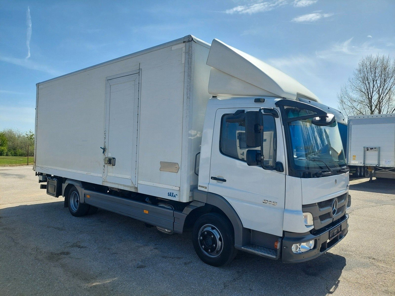 Mercedes-Benz Atego 816 4x2 - الشاحنات الصغيرة صندوق مغلق: صور 2 Mercedes-Benz Atego 816 4x2 - الشاحنات الصغيرة صندوق مغلق: صور 2