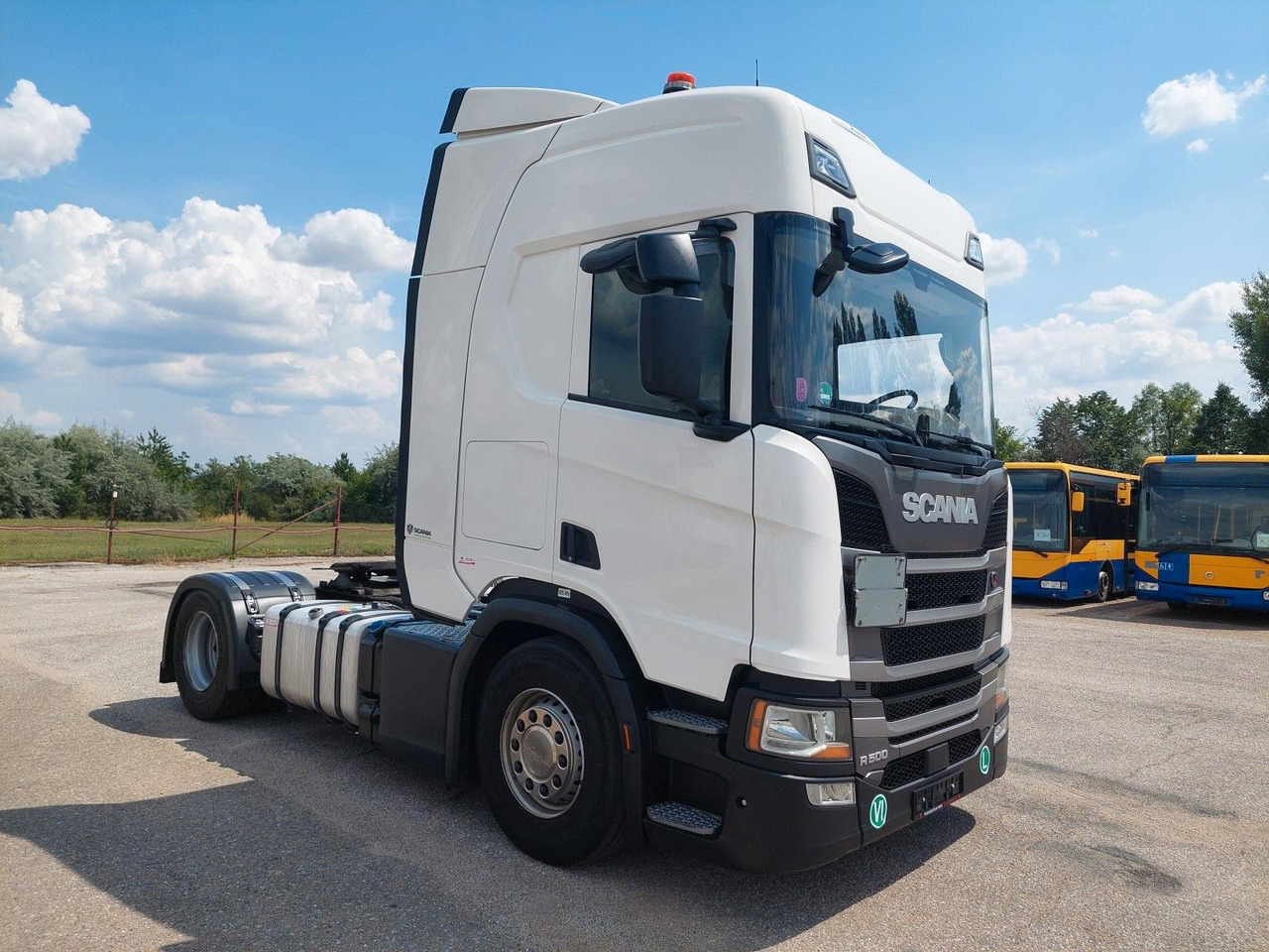 Scania R 500 A4X2LB Luft/Luft ADR Standklima - شاحنة جرار: صور 2 Scania R 500 A4X2LB Luft/Luft ADR Standklima - شاحنة جرار: صور 2