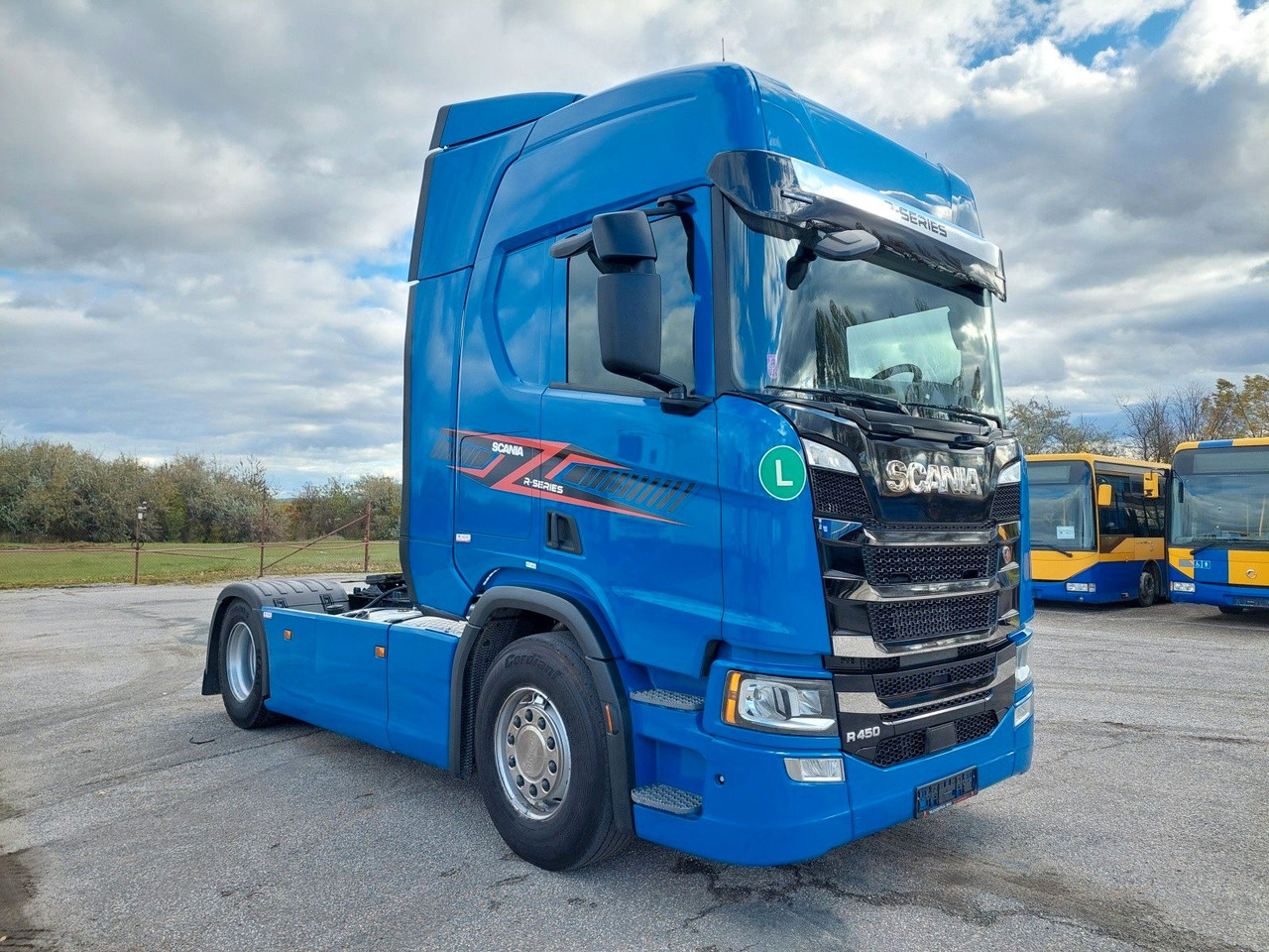 Scania R450 A4X2NB Luft/Luft Hydraulik - شاحنة جرار: صور 2 Scania R450 A4X2NB Luft/Luft Hydraulik - شاحنة جرار: صور 2