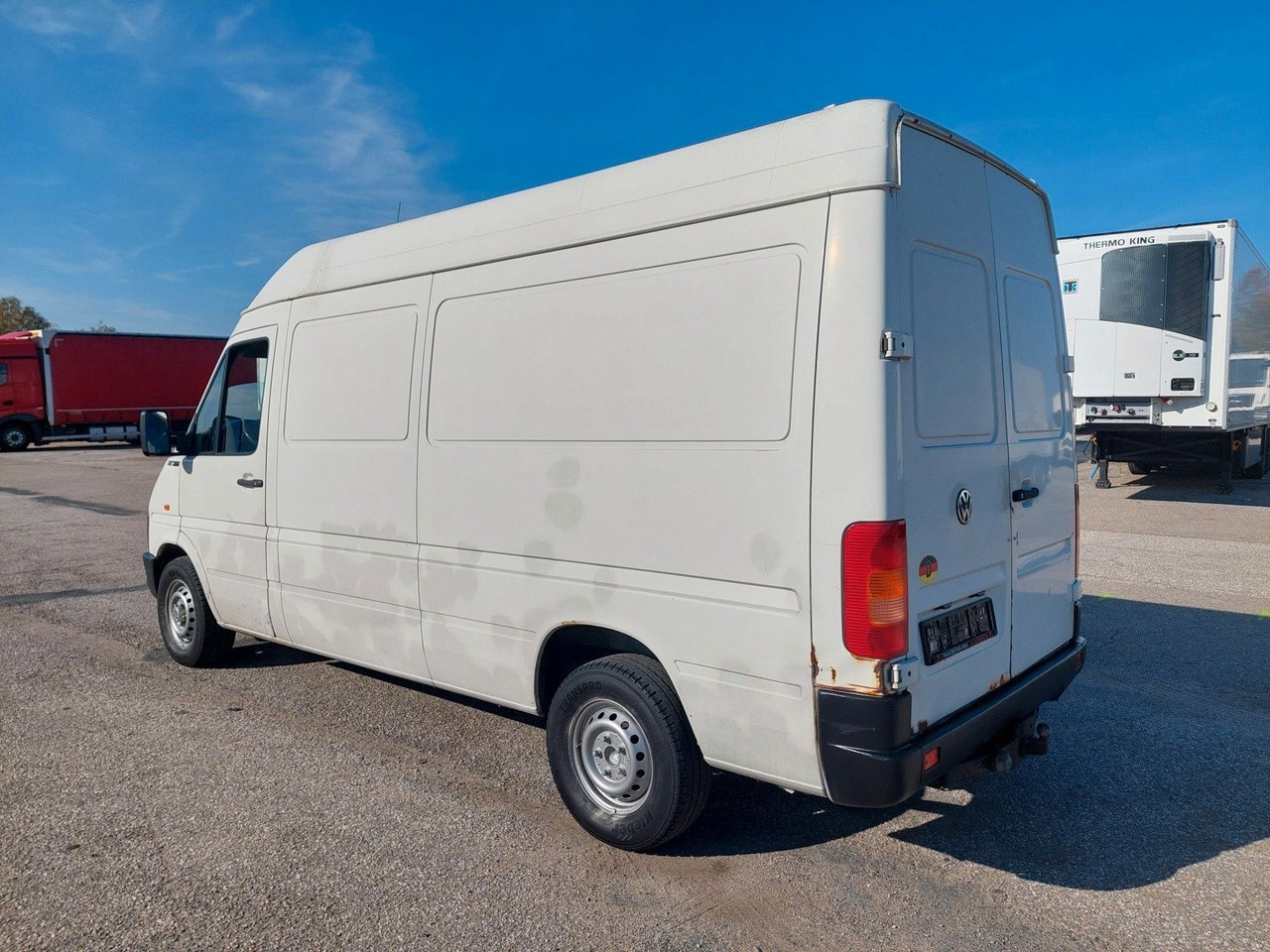 Volkswagen LT Kasten-Kombi 35 L2H2 Hochraum - الشاحنات الصغيرة صندوق مغلق: صور 3 Volkswagen LT Kasten-Kombi 35 L2H2 Hochraum - الشاحنات الصغيرة صندوق مغلق: صور 3