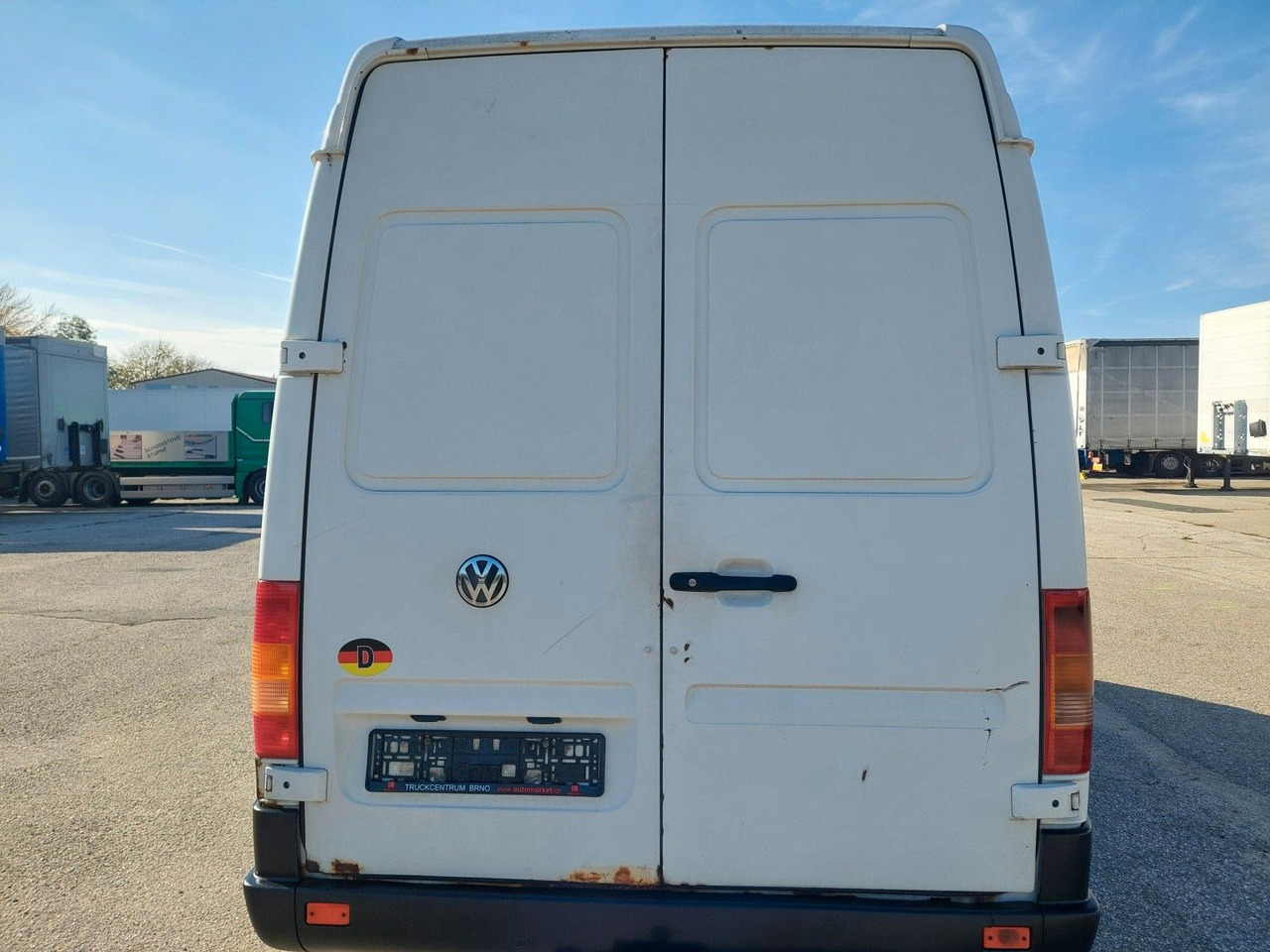 Volkswagen LT Kasten-Kombi 35 L2H2 Hochraum - الشاحنات الصغيرة صندوق مغلق: صور 5 Volkswagen LT Kasten-Kombi 35 L2H2 Hochraum - الشاحنات الصغيرة صندوق مغلق: صور 5