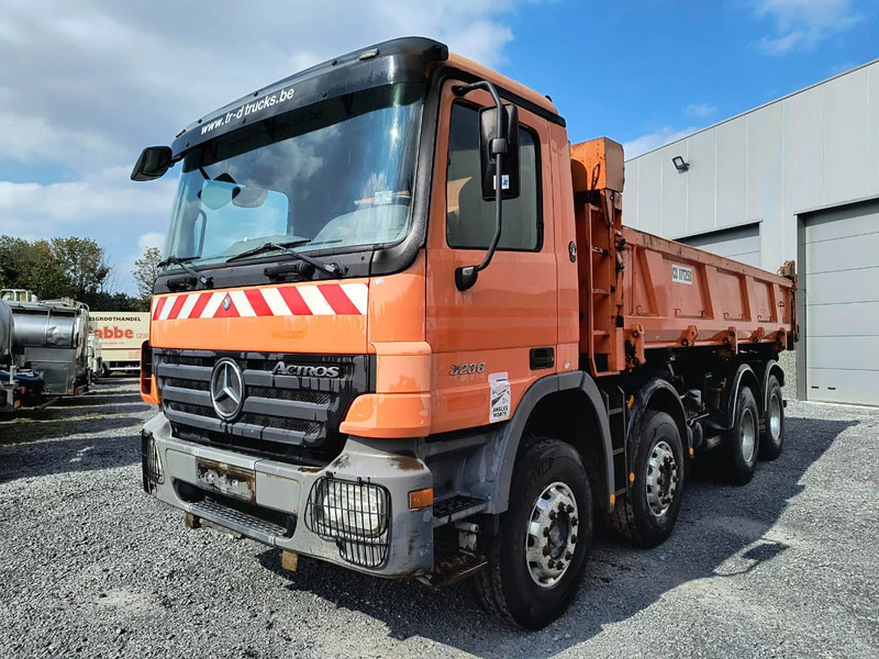 Mercedes-Benz Actros 3236 8X4 - 2 SIDE TIPPER/BI-BENNE - قلابات: صور 1 Mercedes-Benz Actros 3236 8X4 - 2 SIDE TIPPER/BI-BENNE - قلابات: صور 1