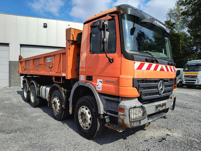 Mercedes-Benz Actros 3236 8X4 - 2 SIDE TIPPER/BI-BENNE - قلابات: صور 3 Mercedes-Benz Actros 3236 8X4 - 2 SIDE TIPPER/BI-BENNE - قلابات: صور 3