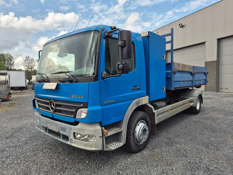Mercedes-Benz Atego 1218 HOOK SYSTEM + CONTAINER INCLUDED (!) - شاحنة ذات الخطاف: صور 1 Mercedes-Benz Atego 1218 HOOK SYSTEM + CONTAINER INCLUDED (!) - شاحنة ذات الخطاف: صور 1