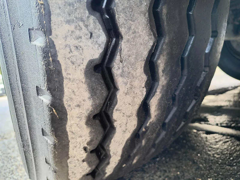 Pacton D'HOLLANDIA 2000KG + 2 LIFT AXLES إيجار Pacton D'HOLLANDIA 2000KG + 2 LIFT AXLES: صور 8 Pacton D'HOLLANDIA 2000KG + 2 LIFT AXLES إيجار Pacton D'HOLLANDIA 2000KG + 2 LIFT AXLES: صور 8