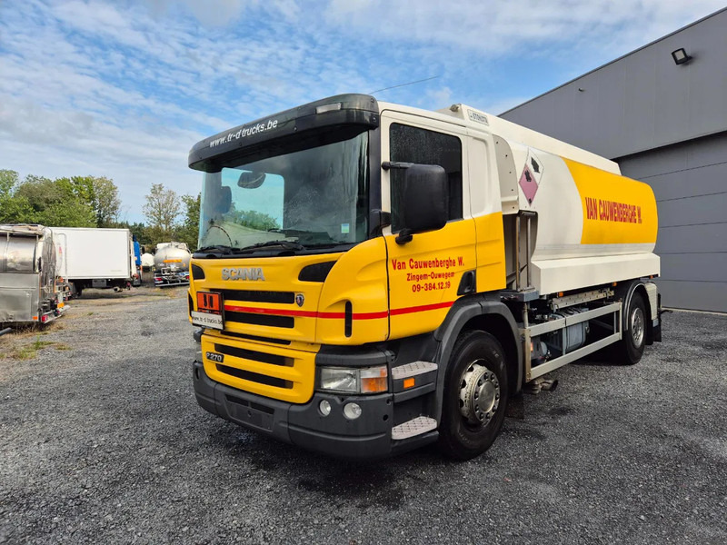Scania P270 FUEL / CARBURANT 14000L - 4 COMP - شاحنة صهريج: صور 1 Scania P270 FUEL / CARBURANT 14000L - 4 COMP - شاحنة صهريج: صور 1