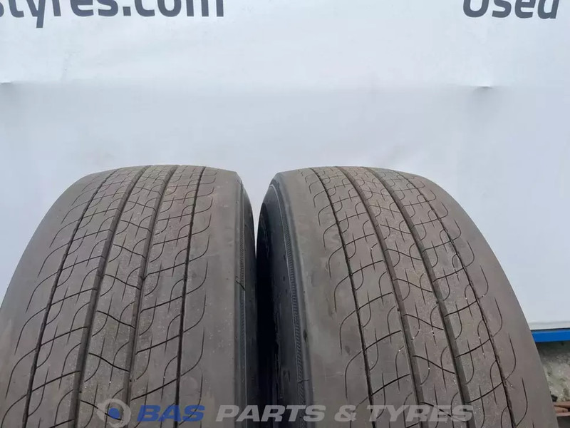 Continental Continental 315/70R22.5 EfficientPro HS5 156/150 M+S 3PMSF gebruikte set - الإطارات - شاحنة: صور 2 Continental Continental 315/70R22.5 EfficientPro HS5 156/150 M+S 3PMSF gebruikte set - الإطارات - شاحنة: صور 2