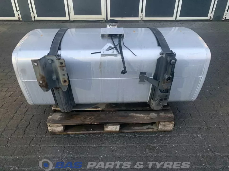 DAF Brandstoftank DAF 620 Liter 1659141 - خزان وقود - شاحنة: صور 3 DAF Brandstoftank DAF 620 Liter 1659141 - خزان وقود - شاحنة: صور 3