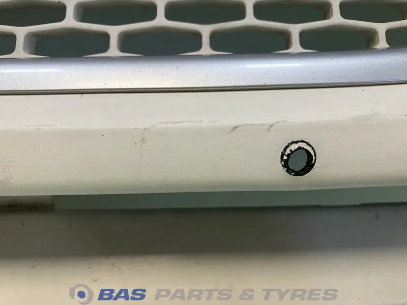 DAF CF Euro 6 Grille DAF 1886591 - جلوپنجره - شاحنة: صور 3 DAF CF Euro 6 Grille DAF 1886591 - جلوپنجره - شاحنة: صور 3