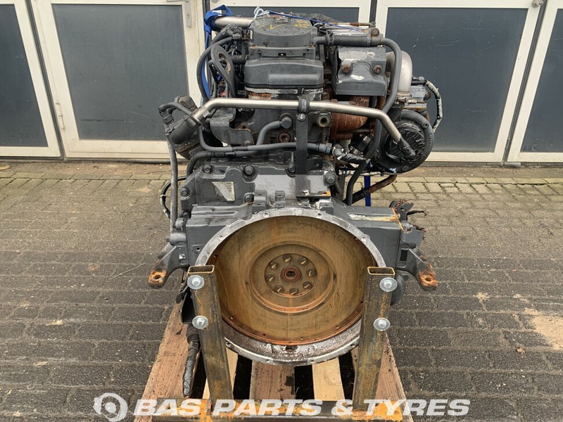 DAF CF Euro 6 Motor DAF PX7 164 H1 1707422R - المحرك - شاحنة: صور 2 DAF CF Euro 6 Motor DAF PX7 164 H1 1707422R - المحرك - شاحنة: صور 2