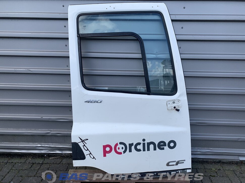 DAF CF Euro 6 - باب و قطع الغيار - شاحنة: صور 1 DAF CF Euro 6 - باب و قطع الغيار - شاحنة: صور 1