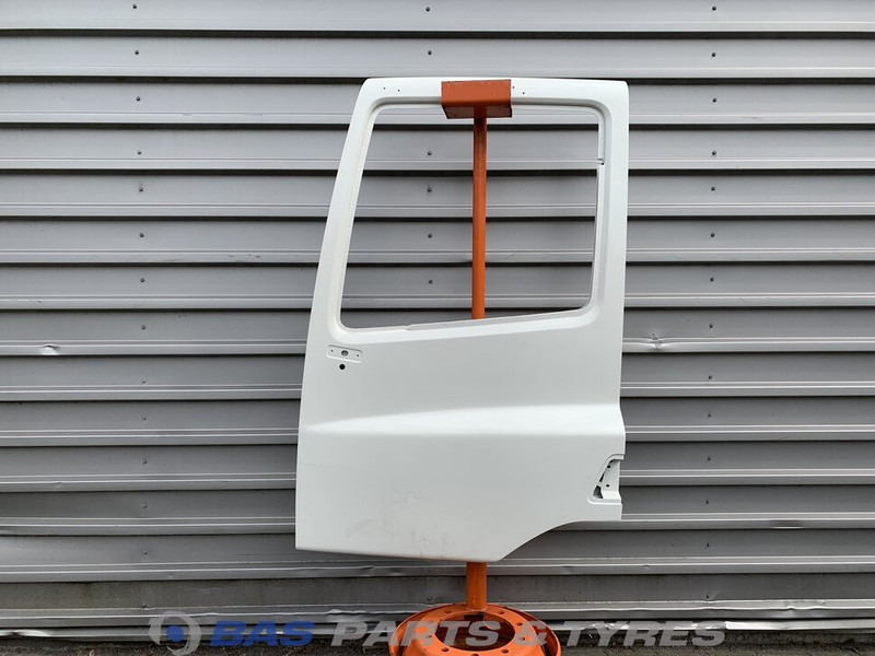 DAF CF (Meerdere types) - باب و قطع الغيار - شاحنة: صور 1 DAF CF (Meerdere types) - باب و قطع الغيار - شاحنة: صور 1