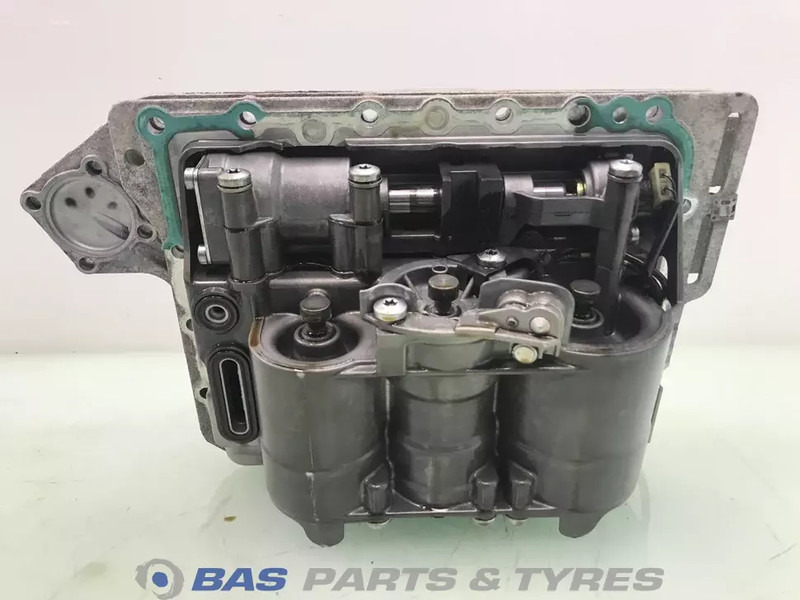 DAF Versnellingsbakdeksel DAF 1913205 - علبة التروس - شاحنة: صور 4 DAF Versnellingsbakdeksel DAF 1913205 - علبة التروس - شاحنة: صور 4