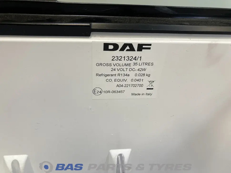 DAF XF G2 - قطع الغيار - شاحنة: صور 3 DAF XF G2 - قطع الغيار - شاحنة: صور 3