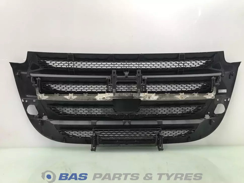 DAF XF106 Grille DAF 1886591 - جلوپنجره - شاحنة: صور 2 DAF XF106 Grille DAF 1886591 - جلوپنجره - شاحنة: صور 2
