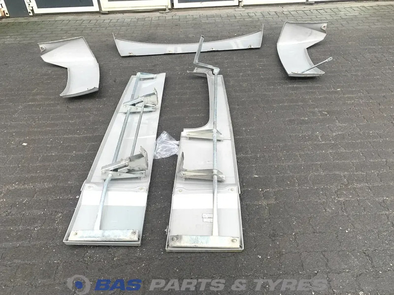 DAF XF106 Spoilerset DAF Super Space Cab L2H3 1836001 - الديناميكا الهوائية / المفسدين - شاحنة: صور 4 DAF XF106 Spoilerset DAF Super Space Cab L2H3 1836001 - الديناميكا الهوائية / المفسدين - شاحنة: صور 4