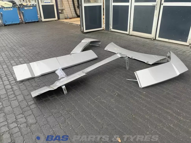 DAF XF106 Spoilerset DAF Super Space Cab L2H3 1836001 - الديناميكا الهوائية / المفسدين - شاحنة: صور 2 DAF XF106 Spoilerset DAF Super Space Cab L2H3 1836001 - الديناميكا الهوائية / المفسدين - شاحنة: صور 2