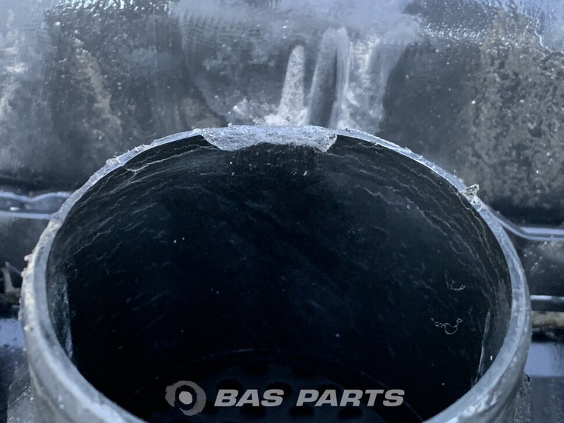 Mercedes-Benz Actros MP4 Koelerpakket Mercedes OM471LA 420 A 960 500 00 02 - المشعاع - شاحنة: صور 3 Mercedes-Benz Actros MP4 Koelerpakket Mercedes OM471LA 420 A 960 500 00 02 - المشعاع - شاحنة: صور 3