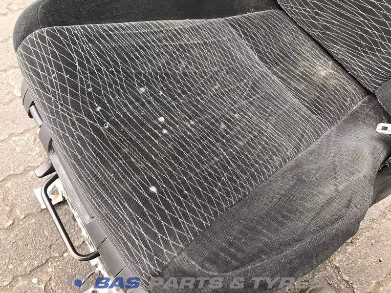 Mercedes-Benz Actros MP4 - مقاعد السيارات - شاحنة: صور 5 Mercedes-Benz Actros MP4 - مقاعد السيارات - شاحنة: صور 5