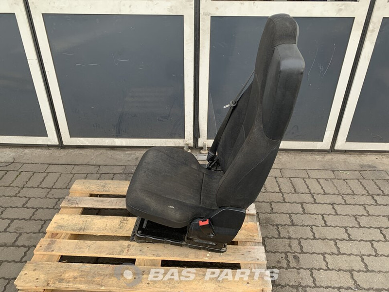 Mercedes-Benz Actros MP4 - مقاعد السيارات - شاحنة: صور 2 Mercedes-Benz Actros MP4 - مقاعد السيارات - شاحنة: صور 2