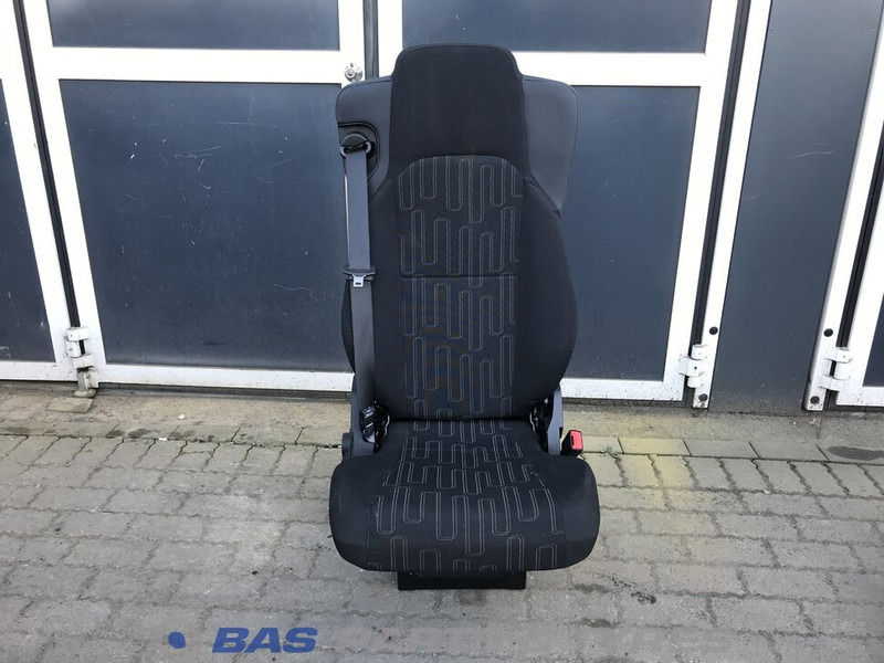 Mercedes-Benz Actros MP4 - مقاعد السيارات - شاحنة: صور 1 Mercedes-Benz Actros MP4 - مقاعد السيارات - شاحنة: صور 1