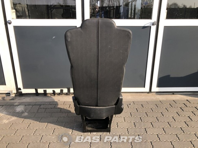 Mercedes-Benz Actros MP4 - مقاعد السيارات - شاحنة: صور 3 Mercedes-Benz Actros MP4 - مقاعد السيارات - شاحنة: صور 3