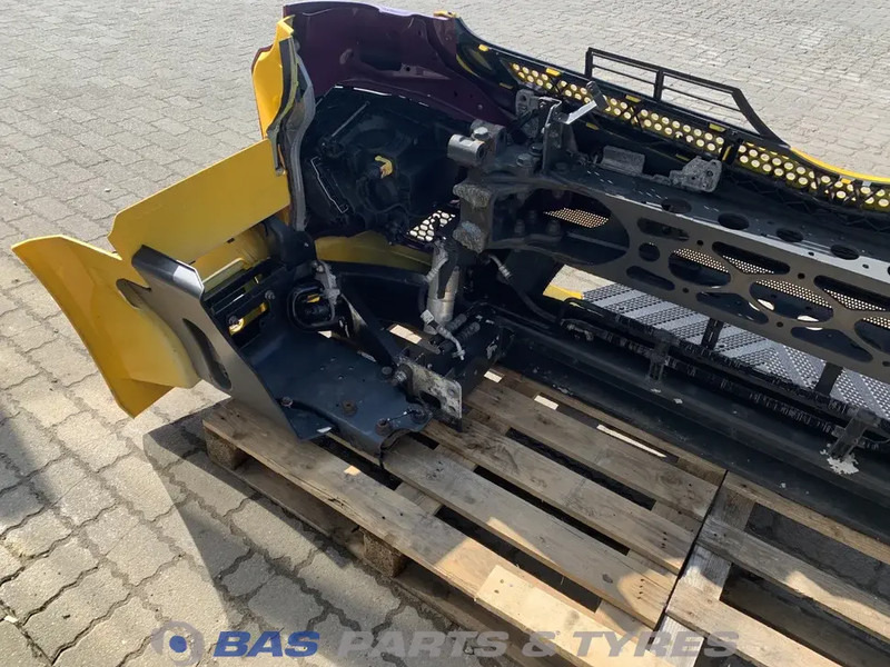 Mercedes-Benz Antos MP4 Bumper Mercedes A 960 310 23 22 - كأس مترعة - شاحنة: صور 4 Mercedes-Benz Antos MP4 Bumper Mercedes A 960 310 23 22 - كأس مترعة - شاحنة: صور 4