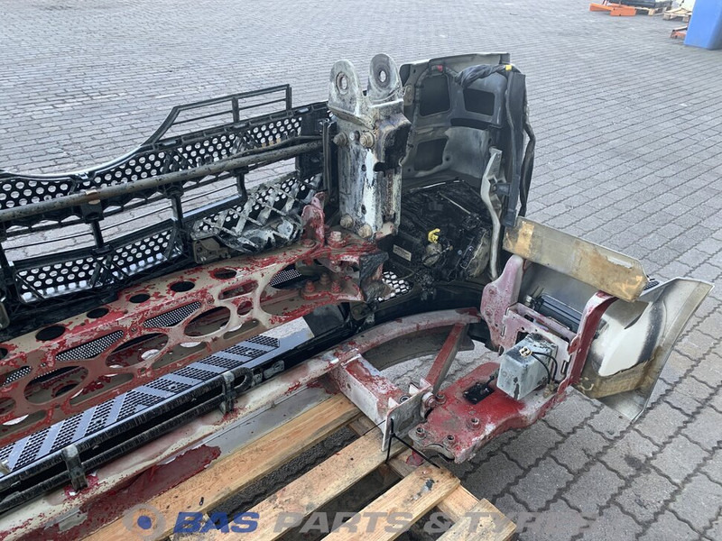 Mercedes-Benz Antos MP4 Bumper Mercedes A 960 880 63 72 - كأس مترعة - شاحنة: صور 5 Mercedes-Benz Antos MP4 Bumper Mercedes A 960 880 63 72 - كأس مترعة - شاحنة: صور 5