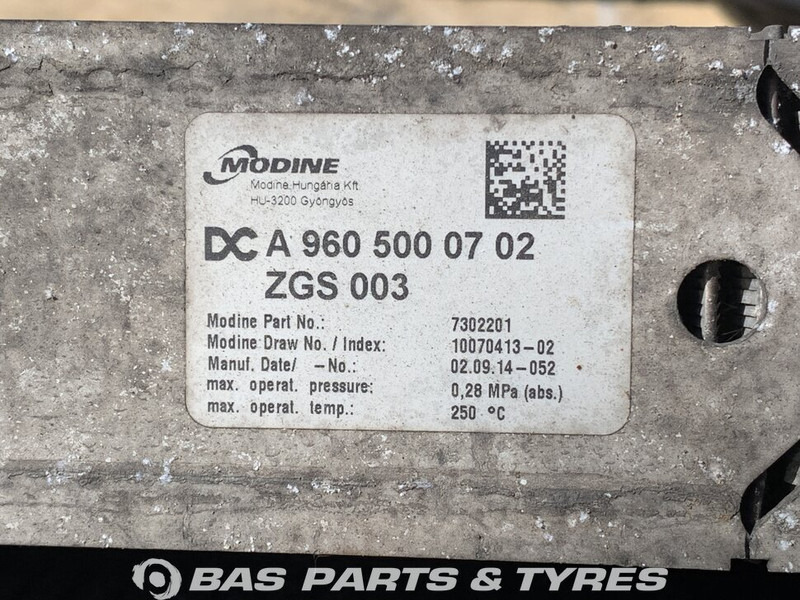 Mercedes-Benz Antos MP4 - المشعاع - شاحنة: صور 3 Mercedes-Benz Antos MP4 - المشعاع - شاحنة: صور 3