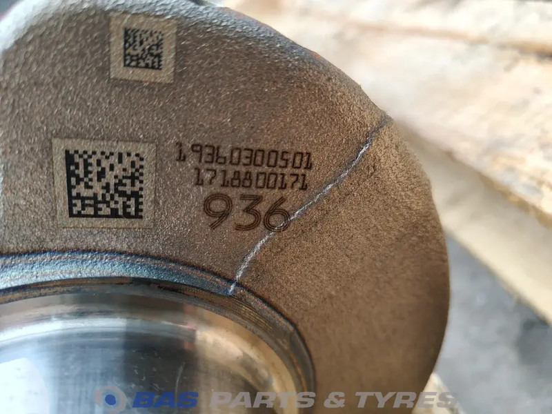 Mercedes-Benz Krukas Mercedes A 936 030 10 01 - العمود المرفقي - شاحنة: صور 5 Mercedes-Benz Krukas Mercedes A 936 030 10 01 - العمود المرفقي - شاحنة: صور 5