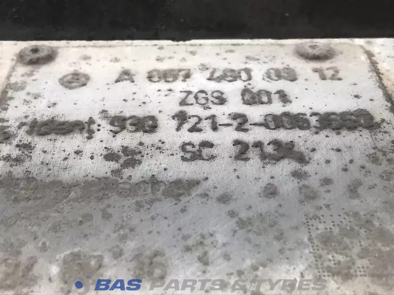 Mercedes-Benz Uitlaatdemper Mercedes A 007 490 96 12 - كاتم صوت - شاحنة: صور 5 Mercedes-Benz Uitlaatdemper Mercedes A 007 490 96 12 - كاتم صوت - شاحنة: صور 5