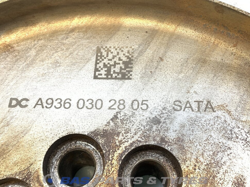 Mercedes-Benz Vliegwiel Mercedes A 936 030 17 05 - دولاب الموازنة - شاحنة: صور 4 Mercedes-Benz Vliegwiel Mercedes A 936 030 17 05 - دولاب الموازنة - شاحنة: صور 4