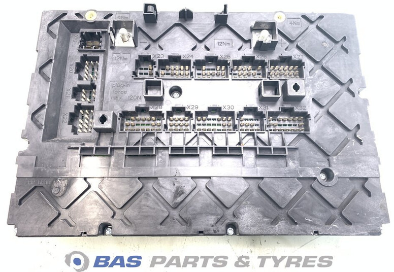 Mercedes-Benz Zekeringkast Mercedes A 001 446 20 58 - كتلة التحكم - شاحنة: صور 1 Mercedes-Benz Zekeringkast Mercedes A 001 446 20 58 - كتلة التحكم - شاحنة: صور 1