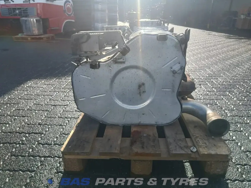 Mercedes-Benz  - كاتم صوت - شاحنة: صور 2 Mercedes-Benz  - كاتم صوت - شاحنة: صور 2