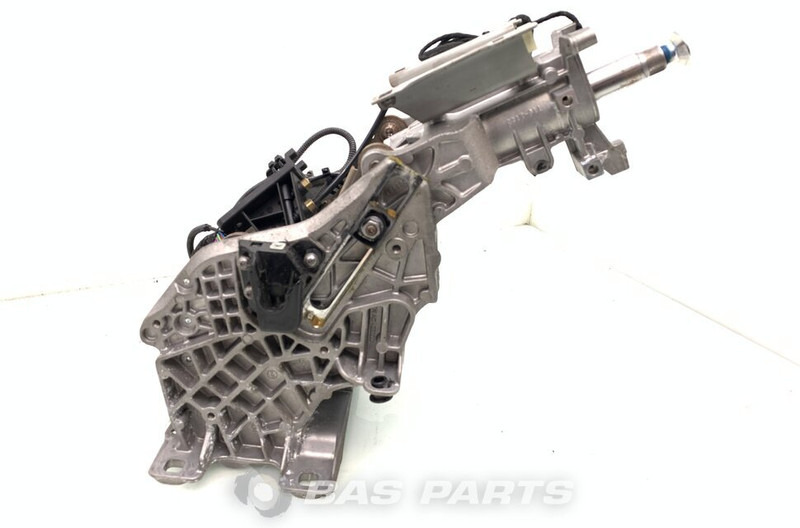 Mercedes-Benz - عمود التوجيه - شاحنة: صور 2 Mercedes-Benz - عمود التوجيه - شاحنة: صور 2