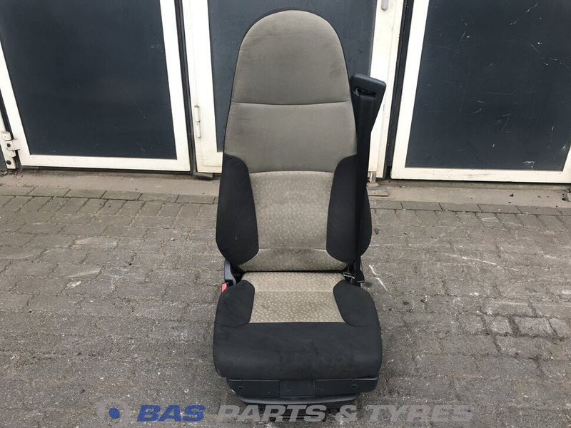 Renault Premium (Meerdere types) - مقاعد السيارات - شاحنة: صور 1 Renault Premium (Meerdere types) - مقاعد السيارات - شاحنة: صور 1
