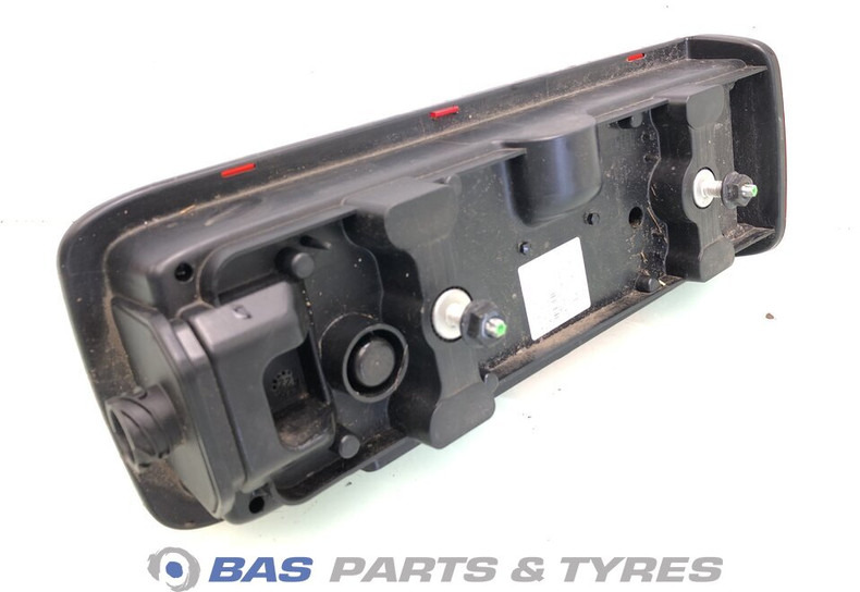 Volvo Achterlicht Links Volvo 82483074 - الضوء الخلفي - شاحنة: صور 3 Volvo Achterlicht Links Volvo 82483074 - الضوء الخلفي - شاحنة: صور 3