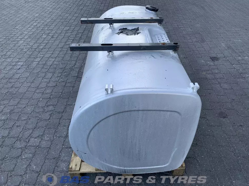 Volvo Brandstoftank Volvo 550 Liter G0000130 - خزان وقود - شاحنة: صور 4 Volvo Brandstoftank Volvo 550 Liter G0000130 - خزان وقود - شاحنة: صور 4