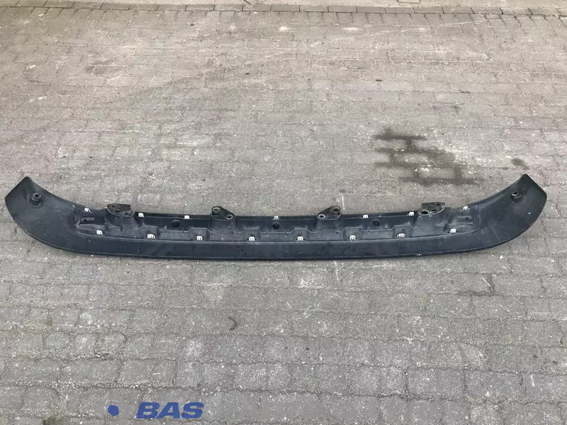 Volvo FH4 Zonneklep Volvo Sleeper Cab L2H1 82131055 - حاجب الشمس - شاحنة: صور 4 Volvo FH4 Zonneklep Volvo Sleeper Cab L2H1 82131055 - حاجب الشمس - شاحنة: صور 4